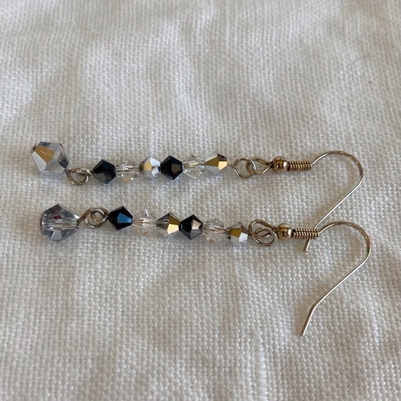 HAND CRAFTED Dazzle EARRINGS Silver & Black Czech Crystal Bi-cones Dangle NWT - Picture 4 of 9
